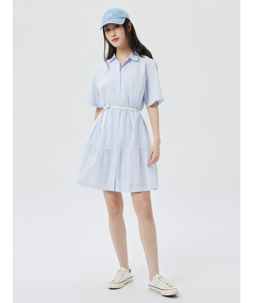 GAP(ギャップ)の「ティアード ミニ シャツワンピース(ワンピース・レディース・ホワイト/ホワイト×ブルー/ブラック/ベージュ・S/M/L/XS/XXS)」の8枚目の写真