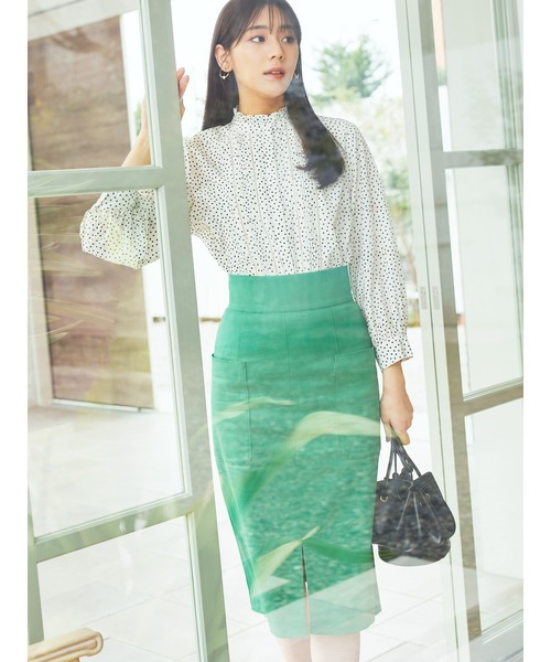 Te chichi(テチチ)の「スタンドフリルピンタックレースブラウス(シャツ/ブラウス・レディース・ブラック/オフホワイト/イエロー/ブルー・フリ-)」の6枚目の写真