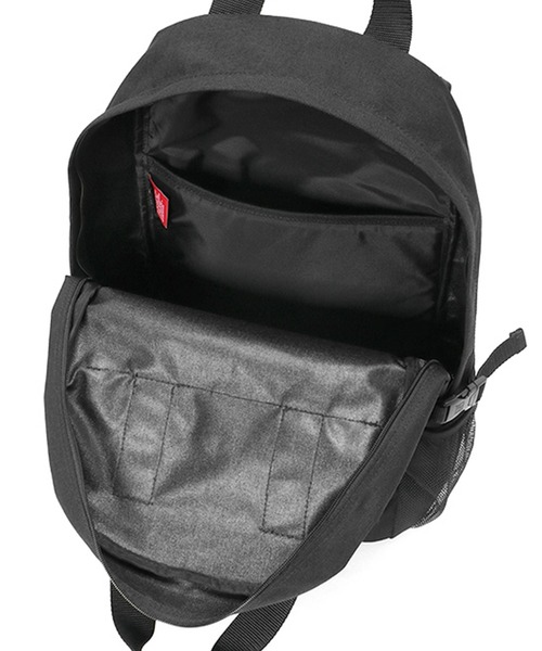 Manhattan Portage(マンハッタンポーテージ)の「Cadman Backpack(バックパック/リュック・メンズ・ブラック・LARGE)」の21枚目の写真