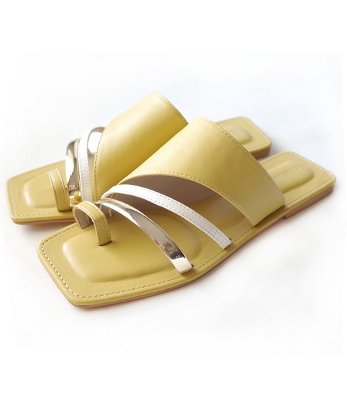 AmiAmi（アミアミ）の「スクエアトゥトリプルラインサンダル（サンダル・レディース・ブラック/ブラウン/イエロー/アイボリー・LL/S/M/L）」の16枚目の写真