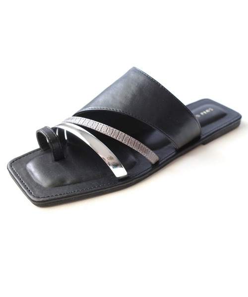 AmiAmi（アミアミ）の「スクエアトゥトリプルラインサンダル（サンダル・レディース・ブラック/ブラウン/イエロー/アイボリー・LL/S/M/L）」の17枚目の写真