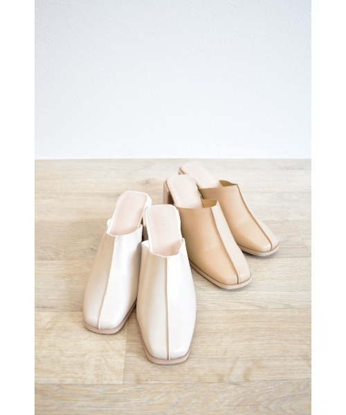 Reurie'(レウリィ)の「センターシームミュール(パンプス・レディース・ベージュ/アイボリー・23.5cm/24.5cm/25.0cm/24.0cm/23.0cm)」の13枚目の写真