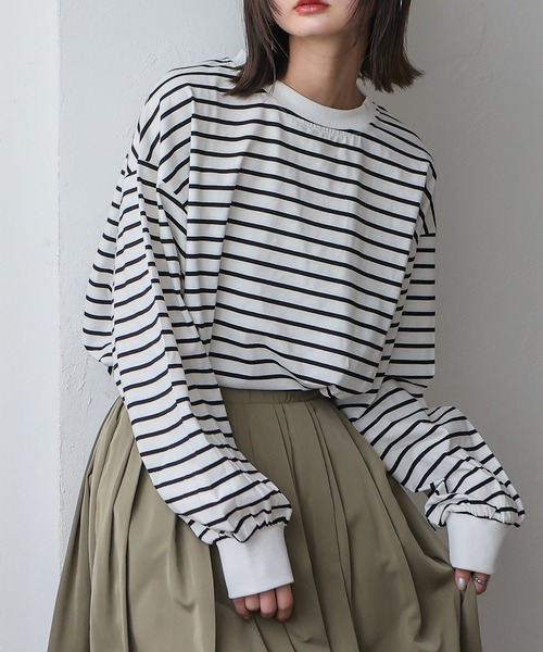 VitaFelice(ヴィータフェリーチェ)の「ボーダー長袖ベーシックロンT 春服(Tシャツ/カットソー・レディース・ブラック/ブルー/キャメル/ホワイト/グレー・FREE)」の2枚目の写真