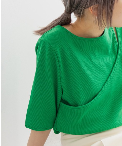 Kastane(カスタネ)の「カットアウトTee(Tシャツ/カットソー・レディース・ブラック/ピンク/グリーン/オフホワイト・FREE)」の1枚目の写真