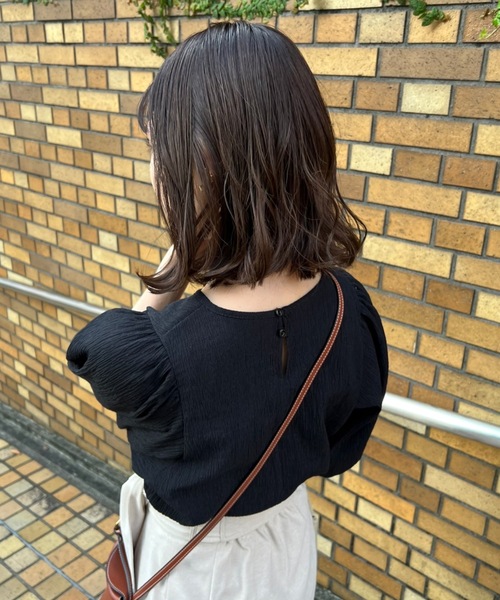 hinari（ヒナリ）の「パフスリーブシャーリングブラウス（Tシャツ/カットソー・レディース・アイボリー/ブラック/オリーブ/ベージュ/チャコールグレー・FREE）」の21枚目の写真