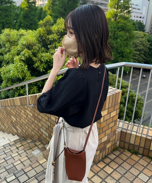 hinari（ヒナリ）の「パフスリーブシャーリングブラウス（Tシャツ/カットソー・レディース・アイボリー/ブラック/オリーブ/ベージュ/チャコールグレー・FREE）」の22枚目の写真