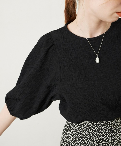 hinari（ヒナリ）の「パフスリーブシャーリングブラウス（Tシャツ/カットソー・レディース・アイボリー/ブラック/オリーブ/ベージュ/チャコールグレー・FREE）」の14枚目の写真
