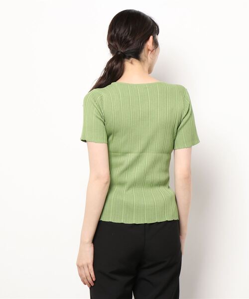 Cheek（チーク）の「デコルテスリット半袖ニット（ニット/セーター・レディース・ベージュ/ネイビー/オフホワイト/グリーン・MEDIUM）」の6枚目の写真