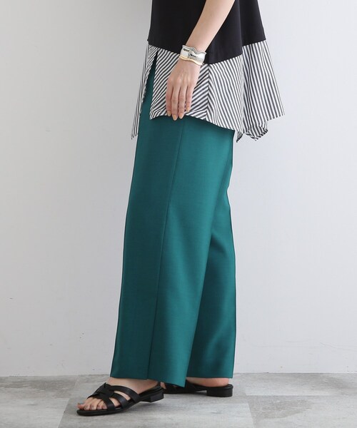 INDIVI（インディヴィ）の「◆【洗える/UVケア/SETUP可能】裾スリットセミワイドパンツ（その他パンツ・レディース・チャコールグレー/ダークグリーン/ネイビー・03/05/12/13/15 /17/34/36/38/40/42/19）」の5枚目の写真