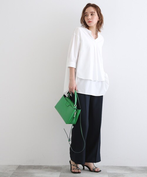 INDIVI（インディヴィ）の「◆【洗える/UVケア/SETUP可能】裾スリットセミワイドパンツ（その他パンツ・レディース・チャコールグレー/ダークグリーン/ネイビー・03/05/12/13/15 /17/34/36/38/40/42/19）」の19枚目の写真