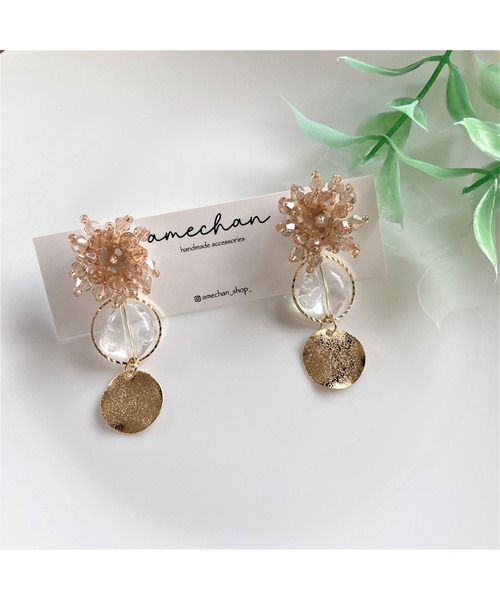 tone（トーン）の「【amechan】ビーズフラワー×　満月（ピアス）(MA)（ピアス（両耳用）・レディース・クリア/グレー/ボルドー/ブラウン/ブルー/レッド/グリーン/ピンク・FREE）」の3枚目の写真