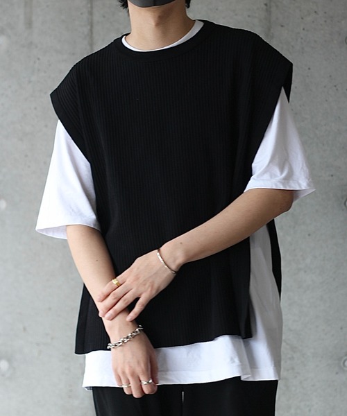 y/m by れぽすけ(イムバイレポスケ)の「サイドベルトプリーツベスト(ベスト・メンズ・ブラック/ベージュ・FREE)」の9枚目の写真