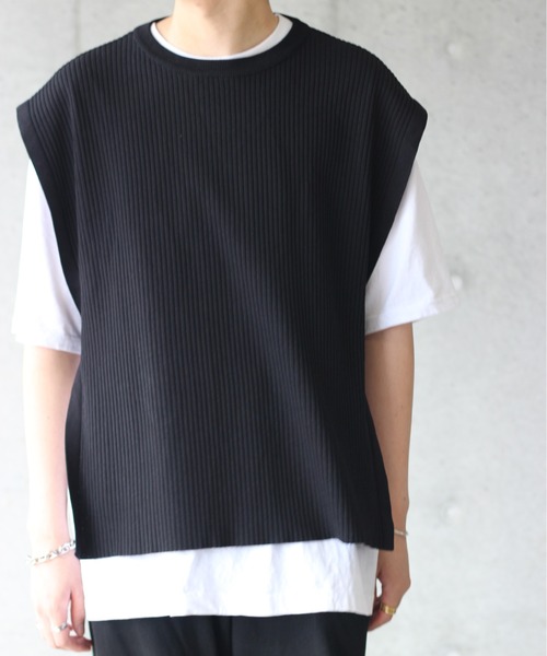 y/m by れぽすけ(イムバイレポスケ)の「サイドベルトプリーツベスト(ベスト・メンズ・ブラック/ベージュ・FREE)」の10枚目の写真