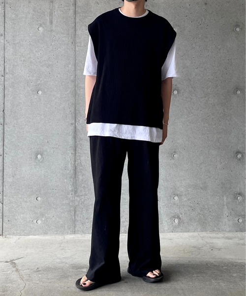 y/m by れぽすけ(イムバイレポスケ)の「サイドベルトプリーツベスト(ベスト・メンズ・ブラック/ベージュ・FREE)」の16枚目の写真