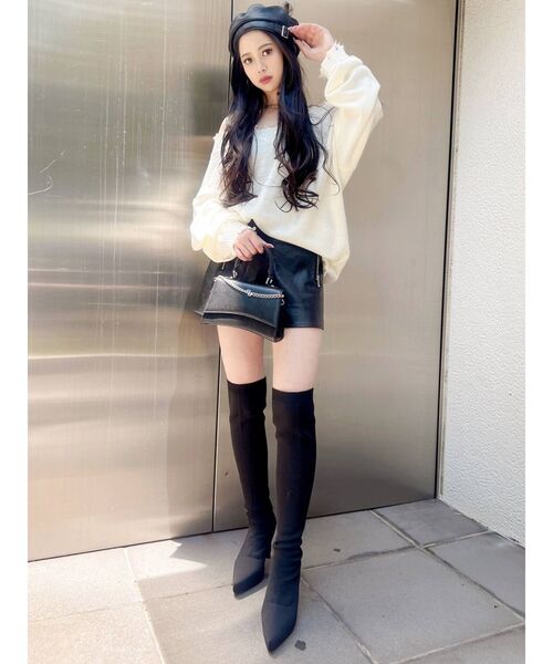 GYDA（ジェイダ）の「CUFF RINGチェーン Vネックグラインダーニットトップス（ニット/セーター・レディース・チャコールグレー/オフホワイト/ブルー・FREE）」の8枚目の写真