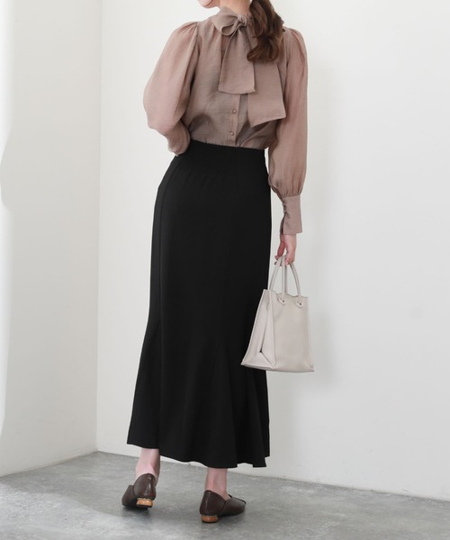 archives（アルシーヴ）の「２ＷＡＹボウタイパワショルブラウス（シャツ/ブラウス・レディース・ブラック/アイボリー/ピンクベージュ・MEDIUM）」の21枚目の写真