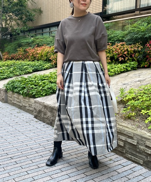 Chez toi（シェトワ）の「大判チェックメモリータフタスカート
