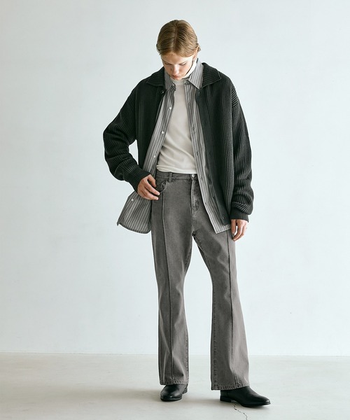 EMMA CLOTHES（エマクローズ）の「ルーズフレアブーツカット ピンタックデニムパンツ EMMA CLOTHES（デニムパンツ・メンズ・ライトグレー/ネイビー/グレー/インディゴブルー/ライトインディゴブルー・S/M/L）」の9枚目の写真