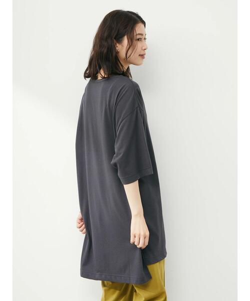 Green Parks(グリーンパークス)の「ボートネックスリットチュニック(Tシャツ/カットソー・レディース・グレイッシュベージュ/ブルー/ダークグレー・FREE)」の9枚目の写真