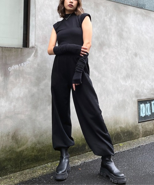 SPIRALGIRL（スパイラルガール）の「アームウォーマー付きリブトップス（Tシャツ/カットソー・レディース・ホワイト/ボルドー/ブラック・FREE）」の6枚目の写真