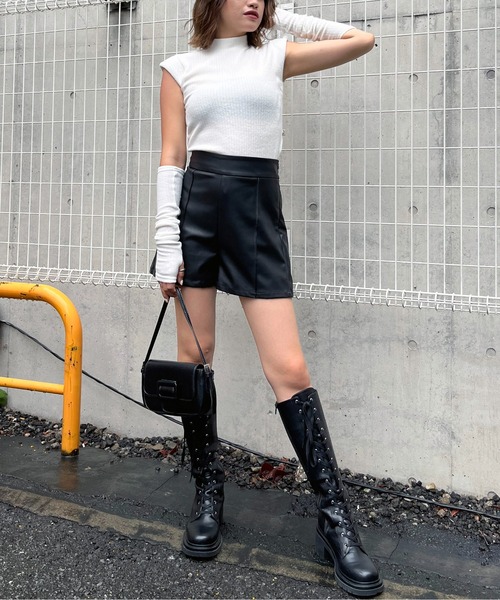 SPIRALGIRL（スパイラルガール）の「アームウォーマー付きリブトップス（Tシャツ/カットソー・レディース・ホワイト/ボルドー/ブラック・FREE）」の4枚目の写真