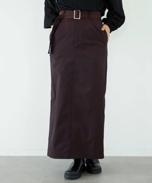 KBF（ケイビーエフ）の「KBF シャイニーペンシルスカート（スカート・レディース・グリーン/ボルドー/ブラック・FREE）」の3枚目の写真