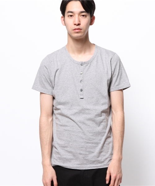BRILLA per il gusto(ブリッラペルイルグースト)の「VERTO / コットン ヘンリーネックTシャツ(Tシャツ/カットソー・メンズ・ネイビー/グレー/ホワイト・LARGE/SMALL/MEDIUM/X-SMALL)」の5枚目の写真
