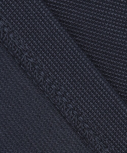 ANY(エニィ)の「【洗濯機可】ツイストスリーブ トップス(Tシャツ/カットソー・レディース・ブラック系/ベージュ系/ブルー系/レッド系・2/3)」の22枚目の写真
