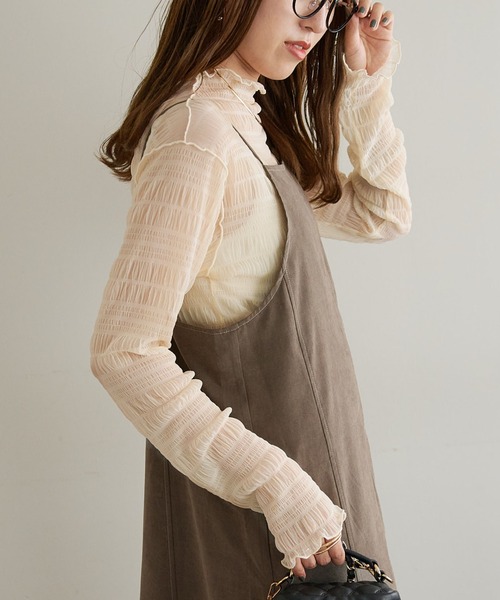 DISCOAT（ディスコート）の「【WEB限定】スモッキングハイネックプルオーバー（Tシャツ/カットソー・レディース・ブラック/グレー/ピンク/グリーン/アイボリー・FREE）」の8枚目の写真