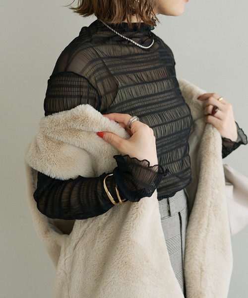 DISCOAT（ディスコート）の「【WEB限定】スモッキングハイネックプルオーバー（Tシャツ/カットソー・レディース・ブラック/グレー/ピンク/グリーン/アイボリー・FREE）」の9枚目の写真