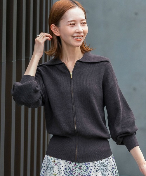 URBAN RESEARCH ROSSO（アーバンリサーチロッソ）の「【hareko×ROSSO】ボリュームスリーブジップカーディガン（ニット/セーター・レディース・イエロー/ブラウン・FREE）」の12枚目の写真