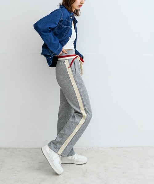 Alite cloth(アリーテクロス)の「ライン入りスウェットパンツ(スウェットパンツ・レディース・ブラック/ネイビー/グレー・S/M/L/XL)」の1枚目の写真