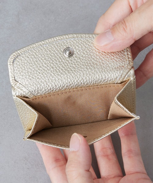Actually（アクチュアリー）の「本革3つ折り ミニ財布（財布