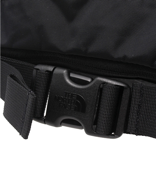 THE NORTH FACE(ザノースフェイス)の「THE NORTH FACE / Granule BAG(ショルダーバッグ・メンズ・ブラック/ブルー・ONE SIZE)」の6枚目の写真