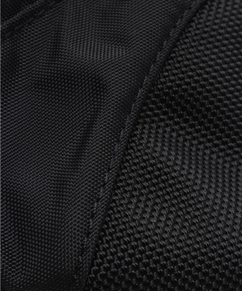 THE NORTH FACE(ザノースフェイス)の「THE NORTH FACE / Granule BAG(ショルダーバッグ・メンズ・ブラック/ブルー・ONE SIZE)」の10枚目の写真