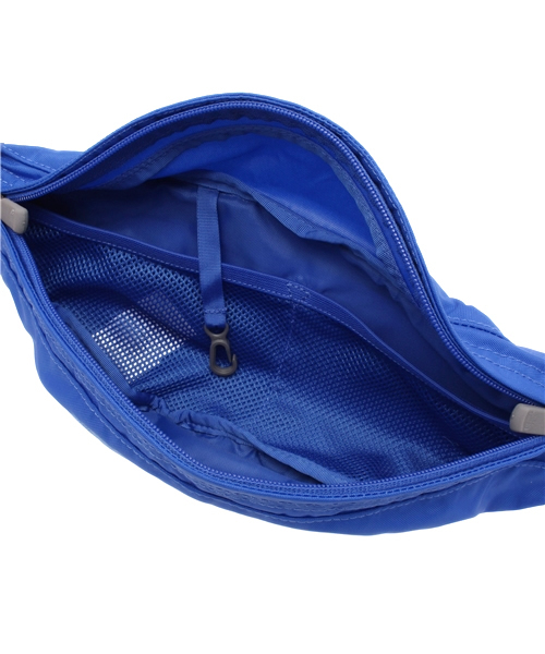 THE NORTH FACE(ザノースフェイス)の「THE NORTH FACE / Granule BAG(ショルダーバッグ・メンズ・ブラック/ブルー・ONE SIZE)」の11枚目の写真