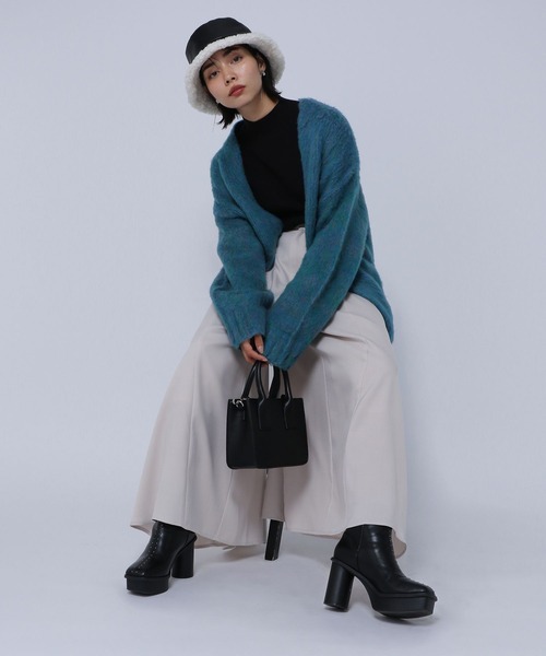 PAGEBOY（ページボーイ）の「スーパーワイドスラックス（スラックス・レディース・ブラック/グレイッシュベージュ・FREE）」の7枚目の写真