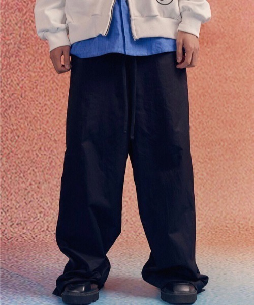 ◆SUNDAYOFFCLUB◆ Side snap button wide pants Black Pants SUNDAYOFFCLUB(サンデイオフクラブ)の「【SUNDAY OFF CLUB