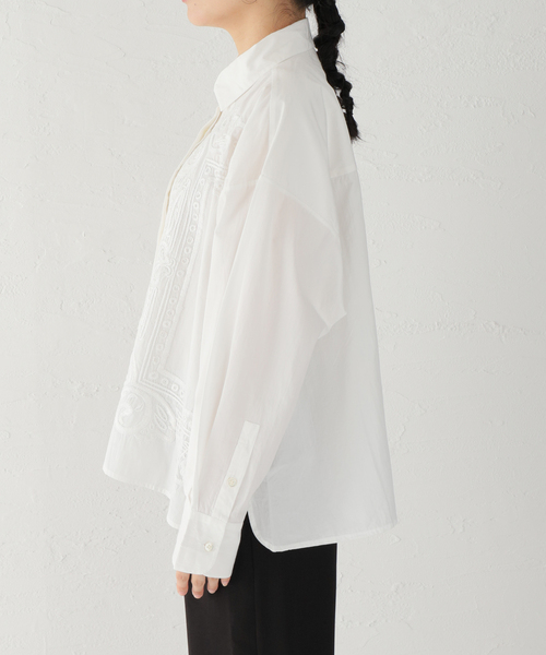 mii（ミー）の「【Mii / ミイ】HAND EMB COTTON OVERSIZED SHIRT：シャツ（シャツ/ブラウス・レディース・ホワイト・MEDIUM）」の14枚目の写真