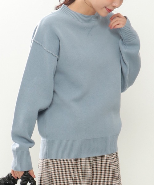 ikka（イッカ）の「ダブルフェイススウェットライクニット（ニット/セーター・レディース・ブルー/ベージュ/レッド/チャコールグレー・M/L）」の4枚目の写真