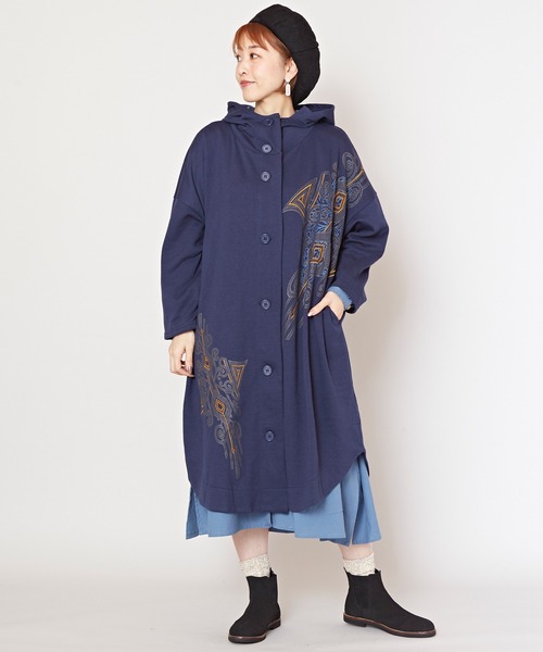 チャイハネ(チャイハネ)の「【チャイハネ】ツヤメロングパーカー(その他アウター・レディース・グリーン/ネイビー/ベージュ/ブラック・FREE)」の4枚目の写真