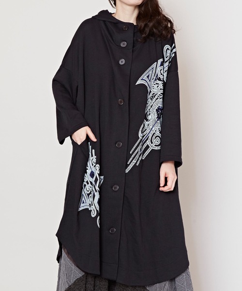 チャイハネ(チャイハネ)の「【チャイハネ】ツヤメロングパーカー(その他アウター・レディース・グリーン/ネイビー/ベージュ/ブラック・FREE)」の10枚目の写真