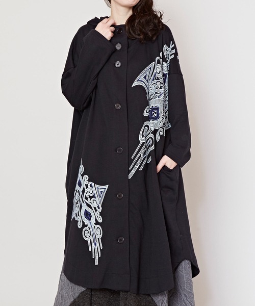 チャイハネ(チャイハネ)の「【チャイハネ】ツヤメロングパーカー(その他アウター・レディース・グリーン/ネイビー/ベージュ/ブラック・FREE)」の11枚目の写真