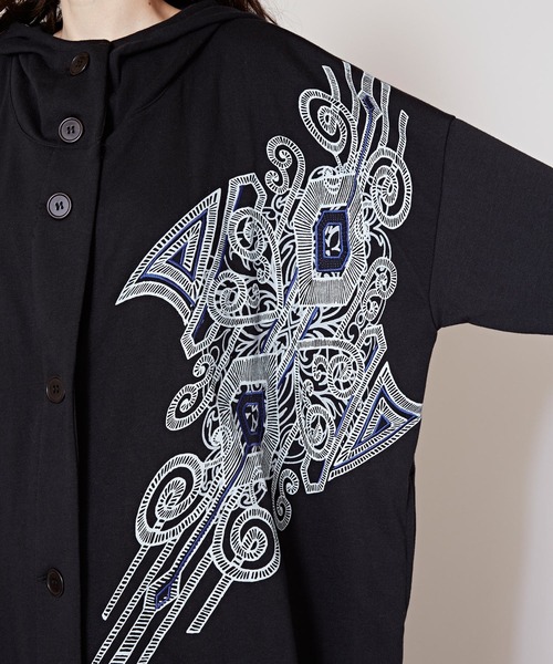 チャイハネ(チャイハネ)の「【チャイハネ】ツヤメロングパーカー(その他アウター・レディース・グリーン/ネイビー/ベージュ/ブラック・FREE)」の12枚目の写真