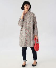 To b. by agnes b.（トゥービーバイアニエスベー）の「WT62 DRESS