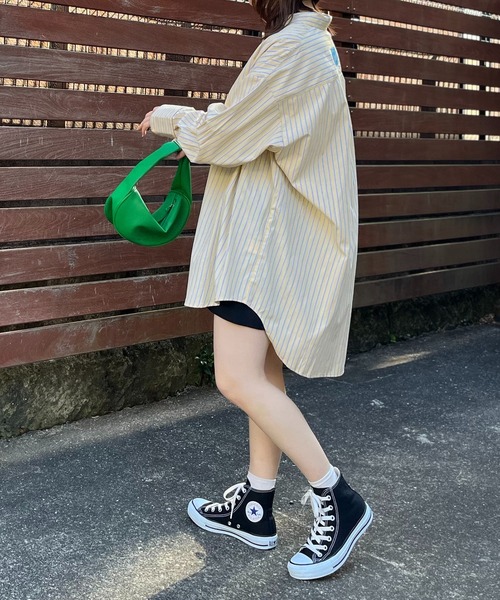 mi via loca（ミヴィアロカ）の「ストライプBIGシャツ（シャツ/ブラウス・レディース・ピンク/イエロー・FREE）」の5枚目の写真