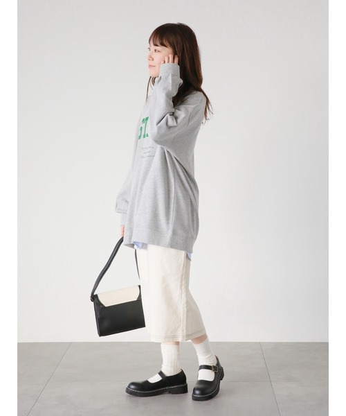 ehka sopo（エヘカソポ）の「カレッジロゴビッグスウェット（スウェット・レディース・グレー/オフホワイト/グリーン・ﾌﾘ-）」の14枚目の写真