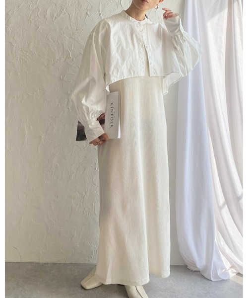 She's Closet(シーズクローゼット)の「スタンドカラーカラーボリュームスリーブ長袖フレアショート丈クロップドシャツ(シャツ/ブラウス・レディース・ホワイト/グレー/ブラック/ライトブルー/アイボリー・FREE)」の20枚目の写真