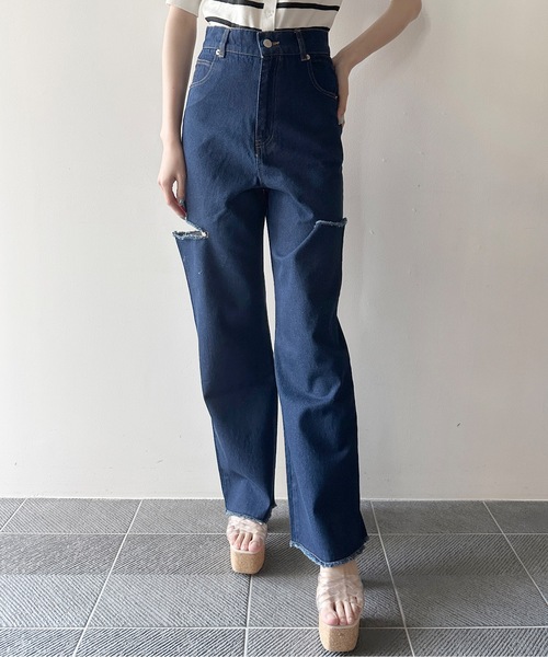 one way（ワンウェイ）の「サイドブロークンストレートデニム（丈長め）（デニムパンツ・レディース・ライトブルー/ホワイト/ダークブルー/ブルー系その他・S/M）」の22枚目の写真