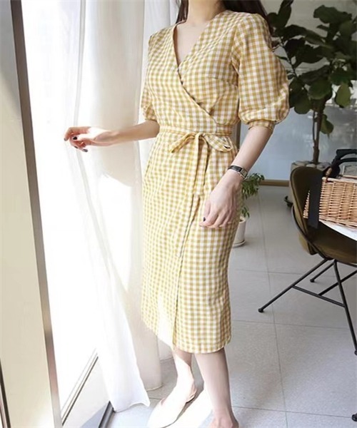 FREE STYLISTS(フリー スタイリスト)の「ウエストリボン Vネック ギンガムワンピース(ワンピース・レディース・ブラック/イエロー・S/M/L/XL)」の13枚目の写真